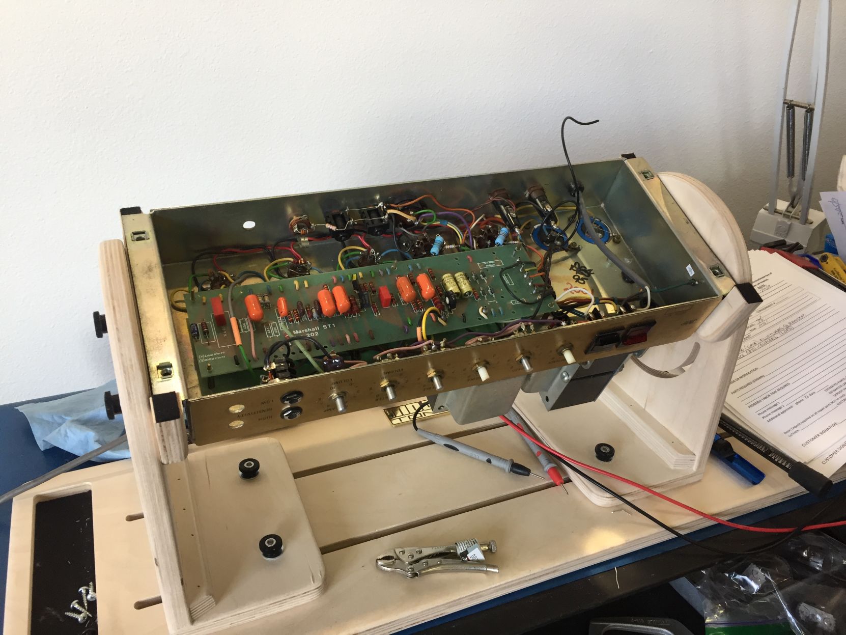 Vintage tube amp